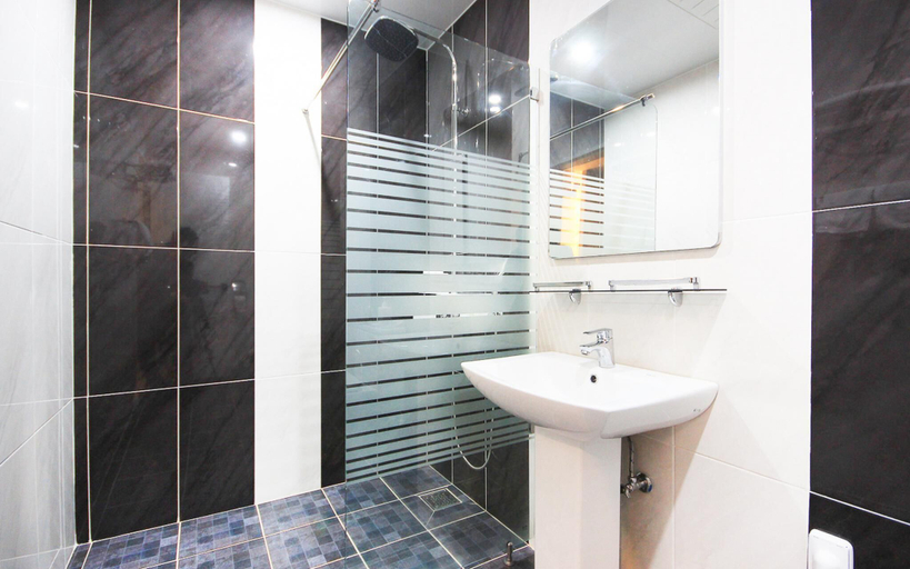 Bathroom 5, Naju Grand Hotel, Naju