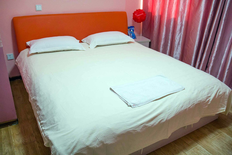 Bedroom 4, Tangshan Jianaishishangkefang, Tangshan