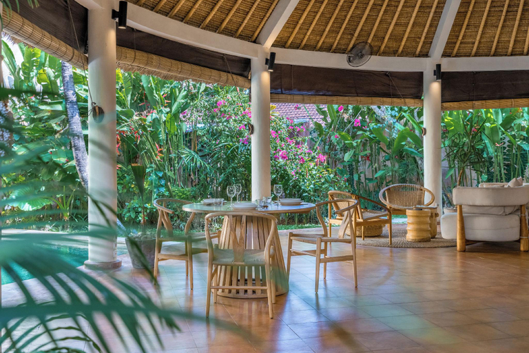 Food & Drinks 5, Flores Villa by Hombali, Badung