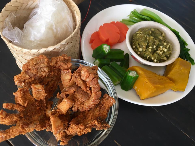 Food & Drinks 4, 296 the Radtanaiya Residence, Muang Chiang Mai