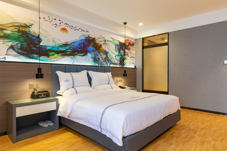 Bedroom 2, Yue Xiang Wuchuan Hotel, Zhanjiang