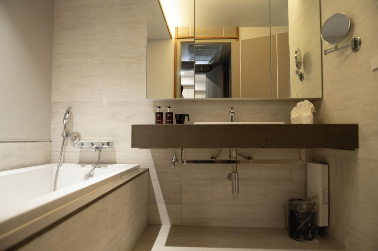 Bathroom 5, SNResidences, Vientiane