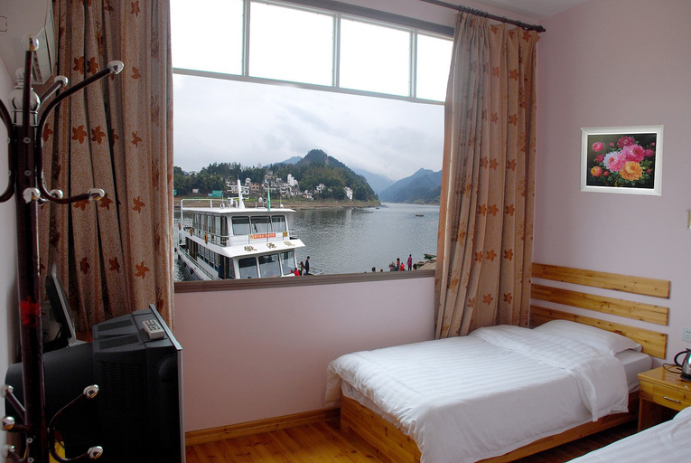Bedroom 2, Harbor Inn She County Shendu Town, Huangshan