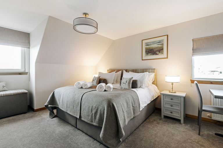 Bedroom 3, Skye Lodge, Highland