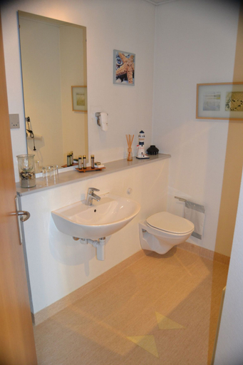 Bathroom 3, Westergaards Hotel, Ringkøbing-Skjern