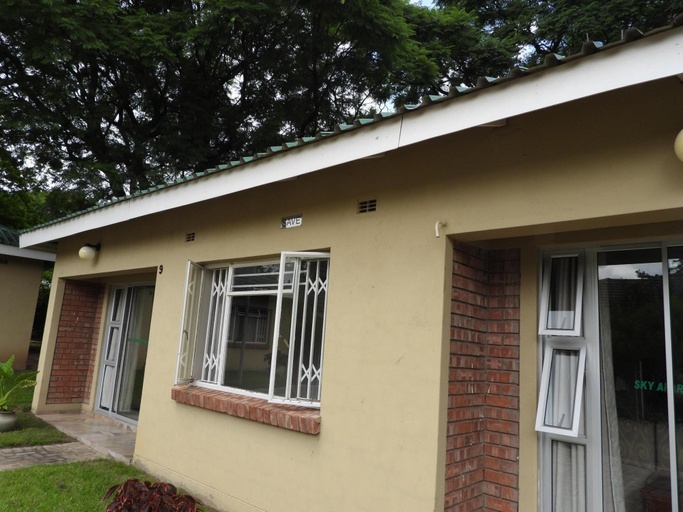 3, 2 Bed Apartment With En-suite Kitchenette - 2065, Harare