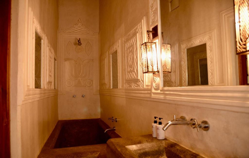 Bathroom 3, Olepangi Farm, Laikipia North