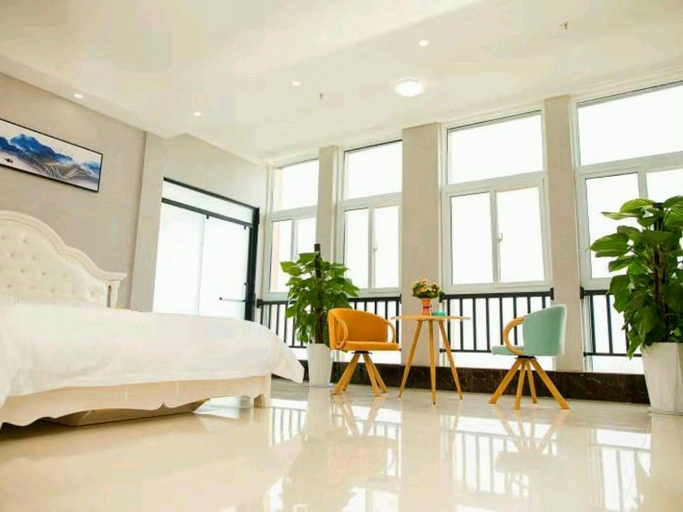 Bedroom 5, Luofeng Hotel, Nanyang