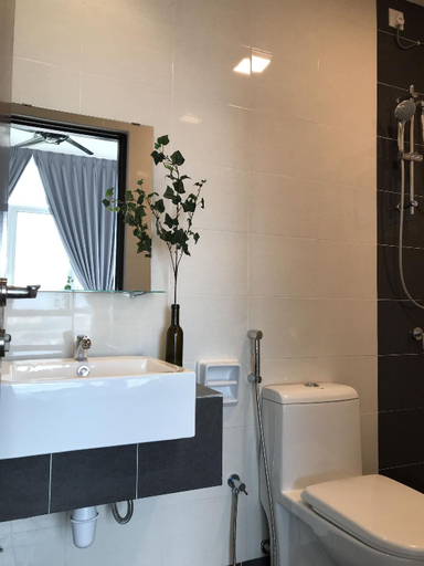 Bathroom 3, Boulevard Serviced Apartment at KL by Airhost , Kuala Lumpur