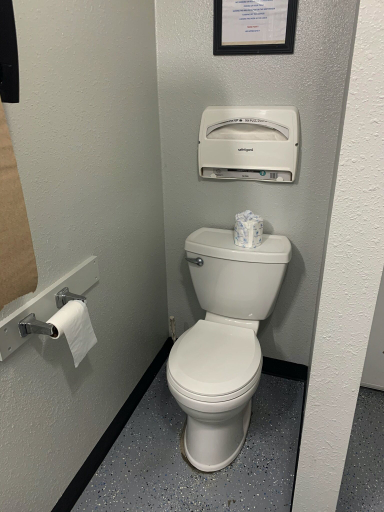Bathroom 3, Eagle Rock Resort, Yakima