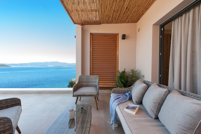 Others 5, DEL MARE SUITES, Central Greece