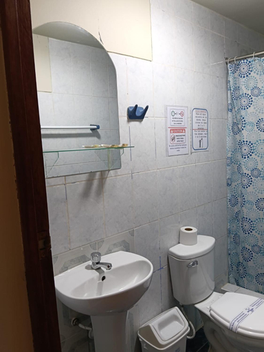 1, HOTEL San Antonio, Puno