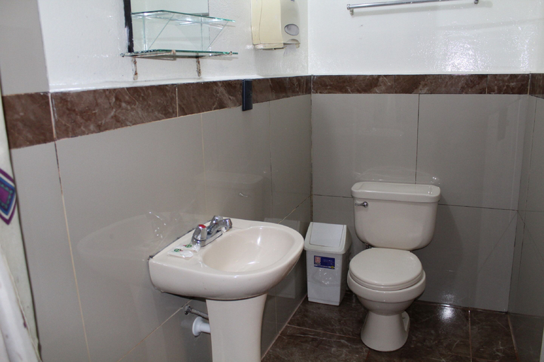 Bathroom 3, カーロ ハウス クスコ, Cusco
