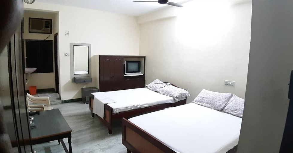 Bedroom 2, Hotel Vaithee Park, Kancheepuram