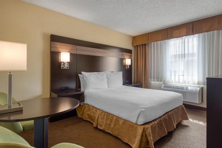 Bedroom 3, Best Western Seattle Airport Hotel, SeaTac