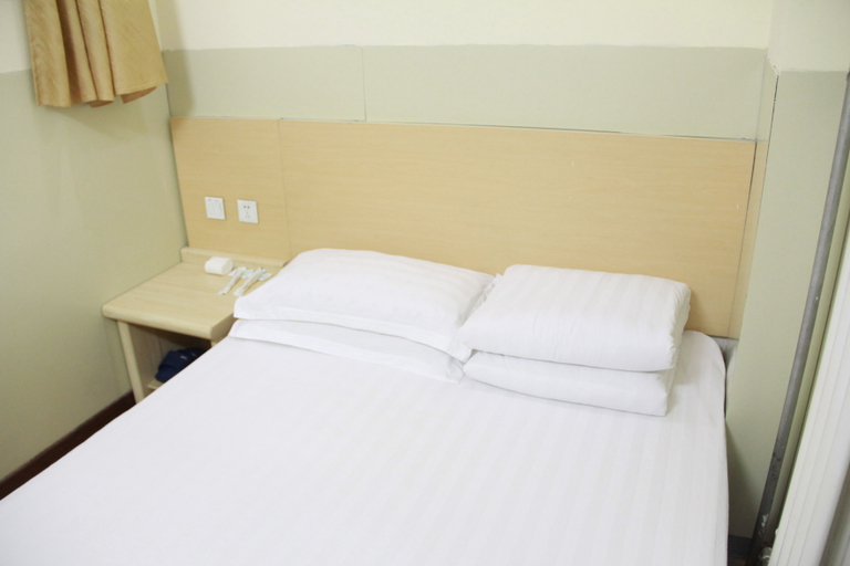 Bedroom 4, Haoyun Hotel, Jinan