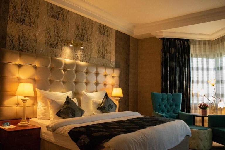 Bedroom 3, グランド ホテル ヨーロッパ, Baku