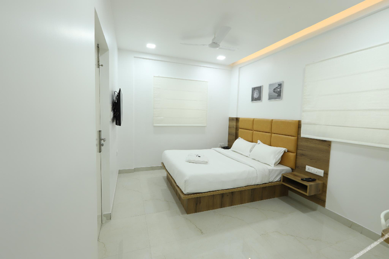 Bedroom 2, Sira Rooms, Bangalore