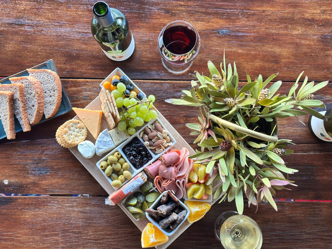 Food & Drinks 4, Dieu Donné Vineyards Self-Catering Cottages, Cape Winelands