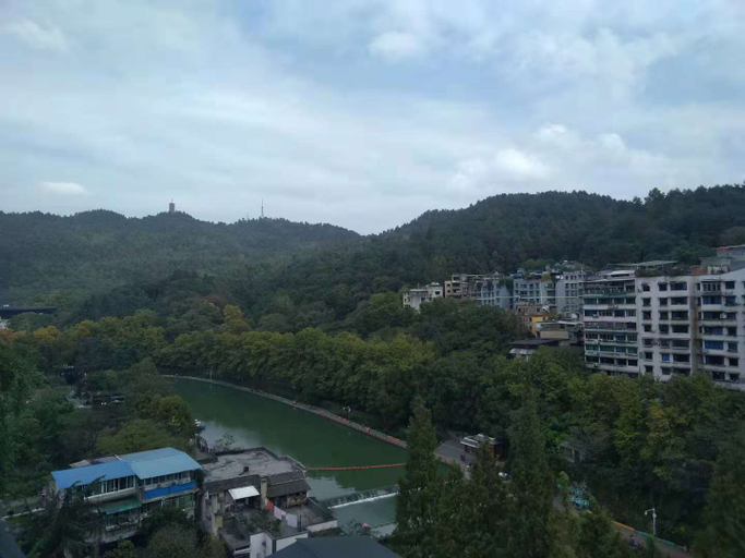 Others 5, Navia, Zunyi
