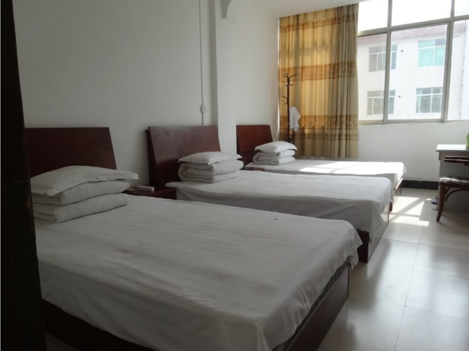 Bedroom 2, Hengyuan Holiday Inn, Baoji