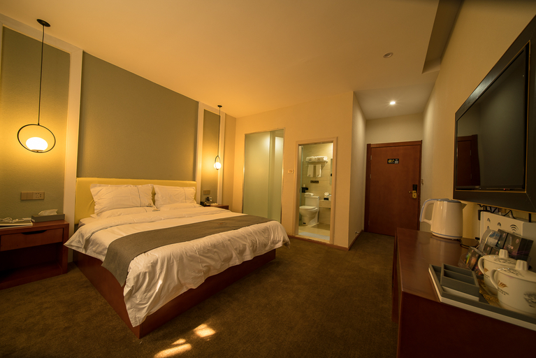 Bedroom, Fuquan Fiat Hotel, Qiannan Buyei and Miao