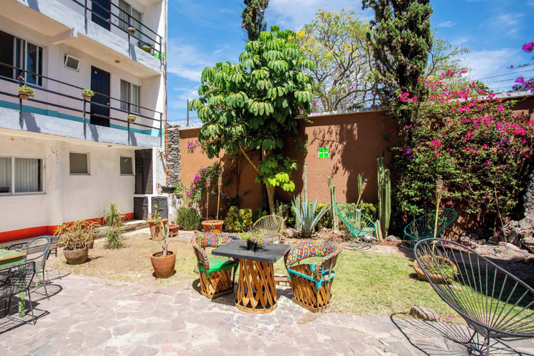 Exterior & Views 2, La Paz & Love Hostel, Guadalajara