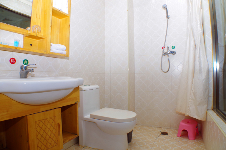 Bathroom 3, Youhao Hotel, Lanzhou