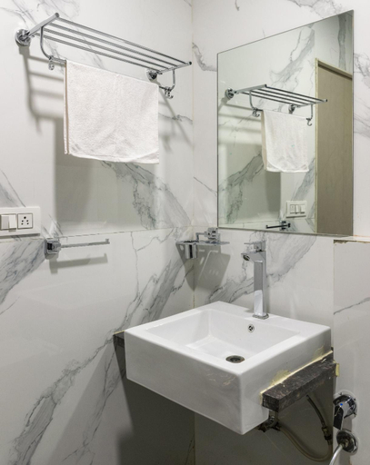 Bathroom 3, Meridian Hotel and Banquet, Surat