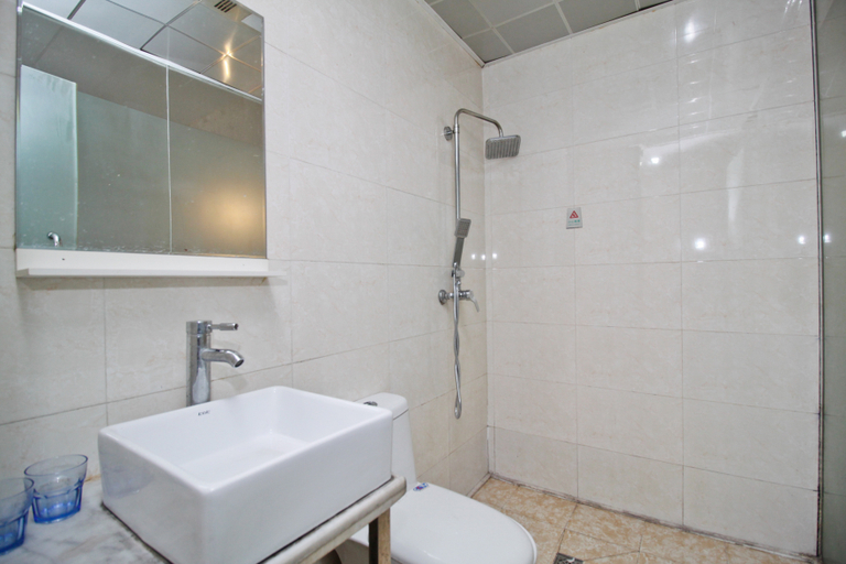 Bathroom 3, Ruilu Hotel, Hefei