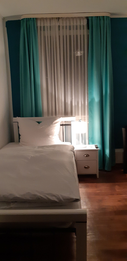 Bedroom 2, Astoria Hotel Bad Wildstein, Bernkastel-Wittlich