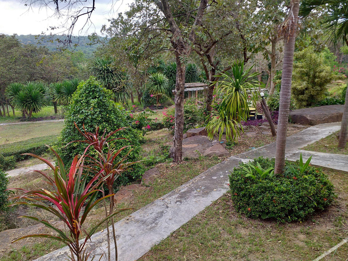 Others 4, Raisubsomboon Resort, Sikhiu