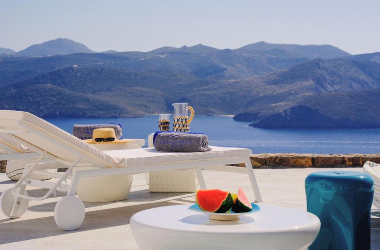 Food & Drinks 5, Odyssey Rock Milos Sunset Suites, South Aegean