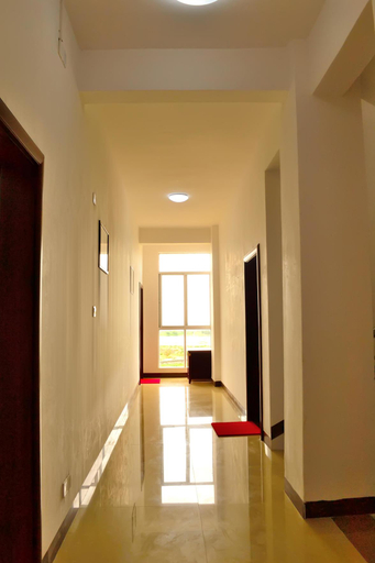 Others 4, 88 Bay Hostel, Beihai