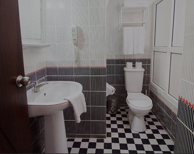 Bathroom, Sun Fire Beach Hotel, Alanya