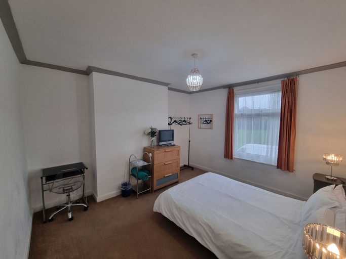 Bedroom 1, 플리머스 에어비앤비, Plymouth