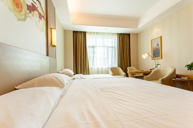 Bedroom 2, Haoweijia International Hotel, Ili Kazakh