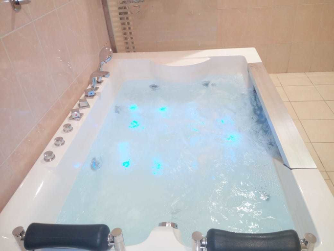Bathroom, Almasem4, Riyadh