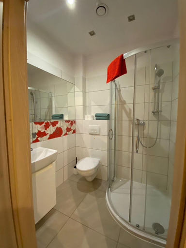 Bathroom 4, Pensjonat Roma, Międzyrzecz