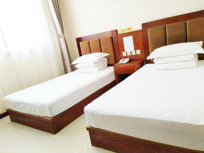 Bedroom 2, Qingzhu Hotel, Tangshan