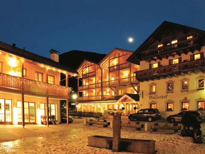 Exterior & Views 1, ホテル ガッサーホーフ トラディション & ライフスタイル(Hotel Gasserhof), Bolzano