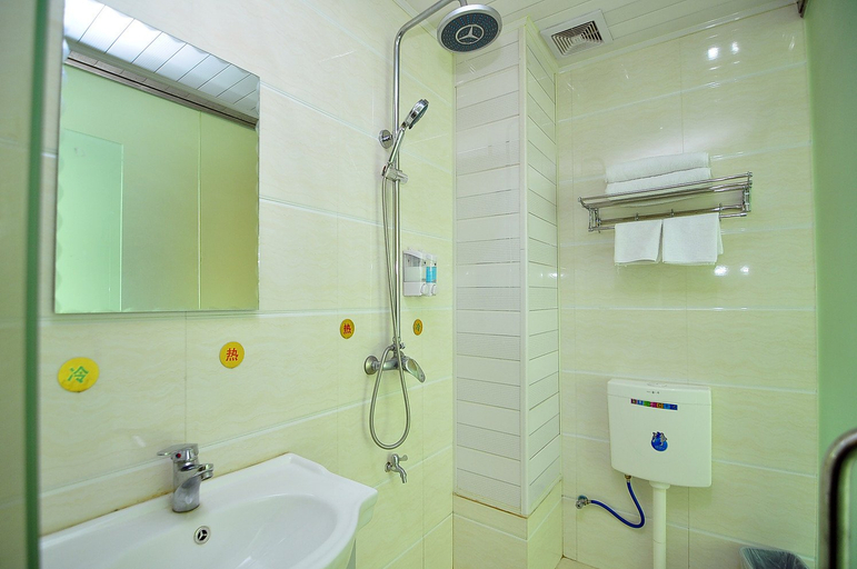Bathroom 3, Hongrui Express Hotel, Yuxi