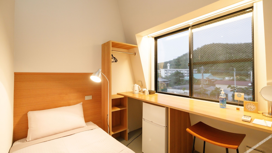 Bedroom 2, Denpaku Akakina Hotel, Amami