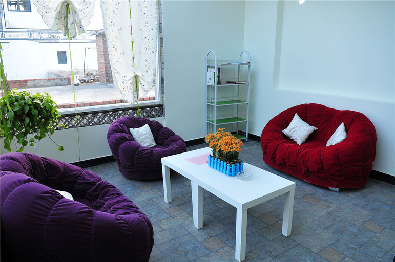 Others 4, Lianhua Inn, Dali Bai