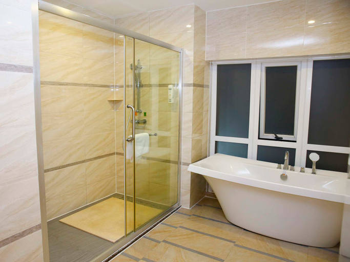 Bathroom 5, Shenzhen Jinsha Resort Hotel, Shenzhen