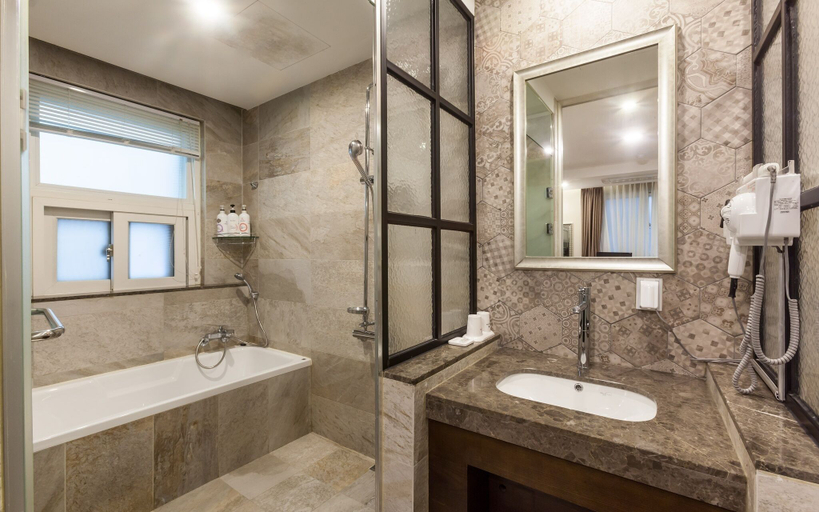 Bathroom 3, Bundang Carlton, Seongnam