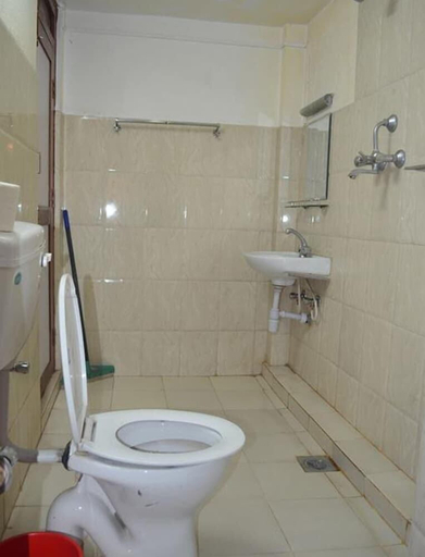 Bathroom, Hotel swastik, Bagmati