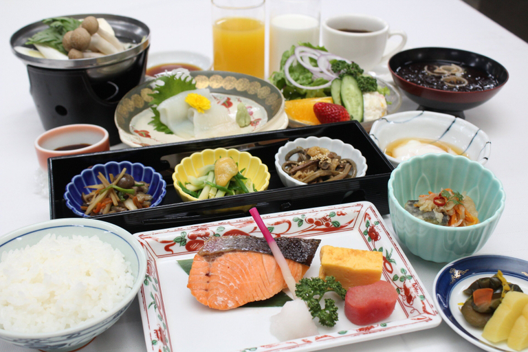 Food & Drinks 5, Hotel Symphony Annex, Sagae