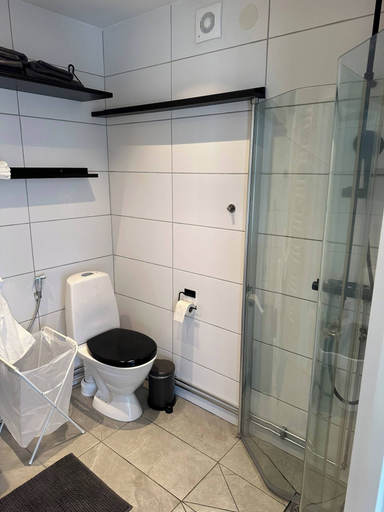 Bathroom 5, Happy Stay Apartment, Kungsbacka