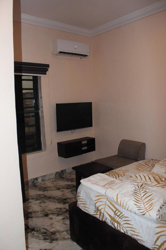 2, FOLKS APARTMENT, Ojo